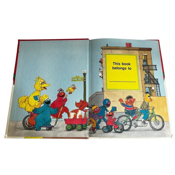 Sesame Street Books Bundle of 2 Vintage  Hardback Spring Cleaning & ABC's - Picture 4 of 15